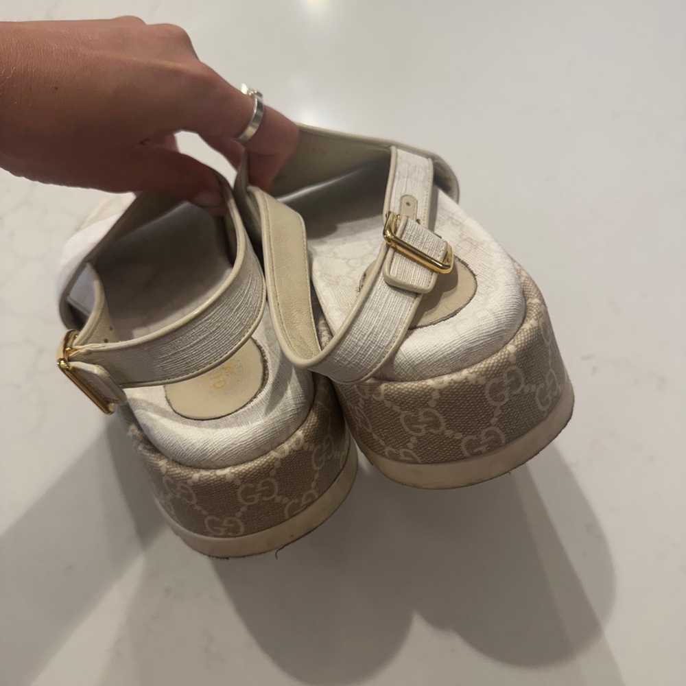 Gucci white sandals - Picture 7 of 9